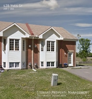 428 Yves St in Clarence-Rockland, ON - Building Photo
