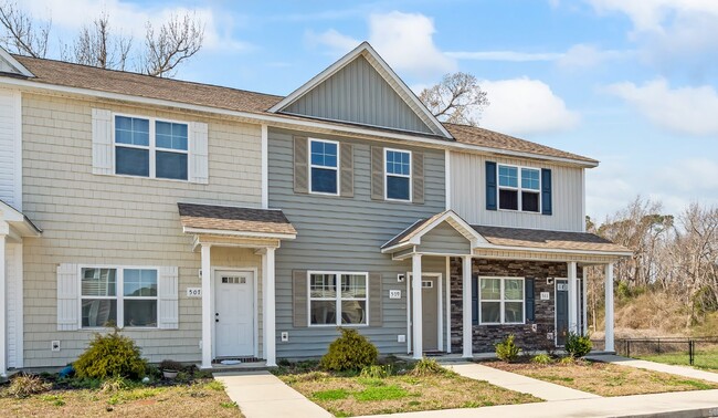 509 Justice Farm Dr in Sneads Ferry, NC - Building Photo - Building Photo