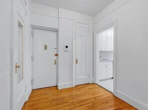 402 Bay Ridge Pkwy in Brooklyn, NY - Building Photo - Building Photo