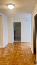 Fourth Avenue in New York, NY - Building Photo - Building Photo