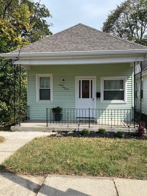 property at 3916 Leslie Ave