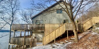 1308 E Shore Dr in Ithaca, NY - Building Photo