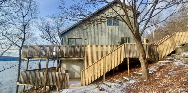 property at 1308 E Shore Dr