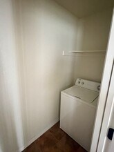 4057 W Spring House Dr in Fayetteville, AR - Building Photo - Building Photo