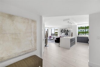1330 West Ave in Miami Beach, FL - Building Photo - Building Photo