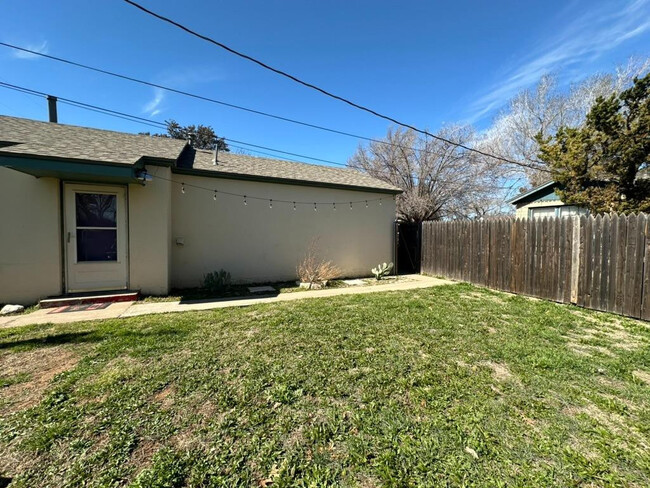 2505 22nd St in Lubbock, TX - Building Photo - Building Photo