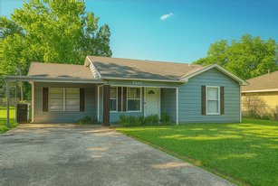 7337 St Louis St in Houston, TX - Building Photo