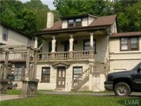 2235-2237 Koehler Dr in Bethlehem, PA - Foto de edificio - Building Photo