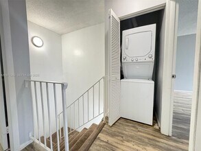 8913 NW 28th Dr in Coral Springs, FL - Building Photo - Building Photo