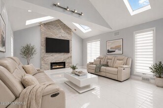 24 Valley Forge Rd in Eatontown, NJ - Building Photo - Building Photo