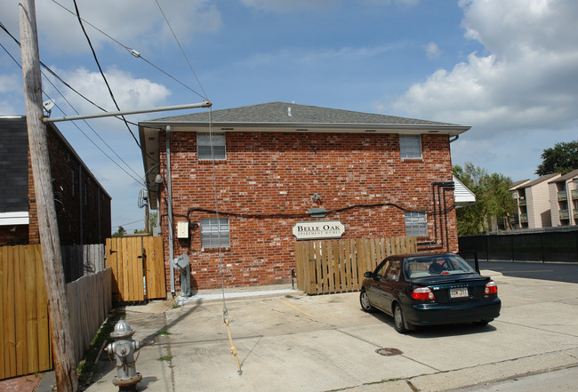 4205 Yates St in Metairie, LA - Foto de edificio - Building Photo