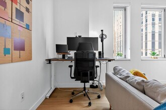 84 William St in New York, NY - Building Photo - Building Photo