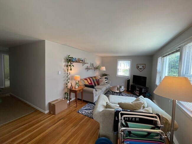 83 Brayton Rd, Unit 1