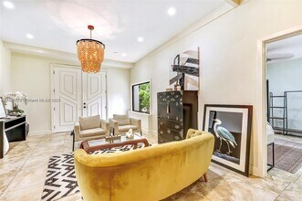 991 NE 82nd St in Miami, FL - Building Photo - Building Photo