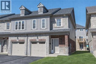 19 Garlent Ave in Hamilton, ON - Building Photo