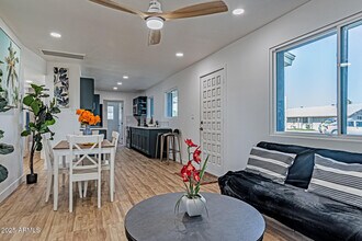 1259 W 7th Dr in Mesa, AZ - Building Photo - Building Photo