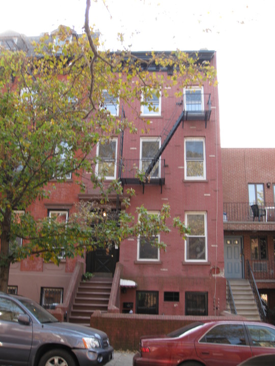 158 President St in Brooklyn, NY - Building Photo