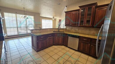 2500 Auburn Ct in Edmond, OK - Building Photo - Building Photo