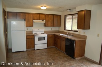 2873 NW Glenridge Dr in Corvallis, OR - Building Photo - Building Photo
