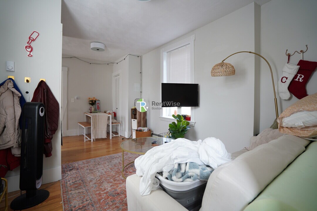 152 Salem St in Boston, MA - Building Photo