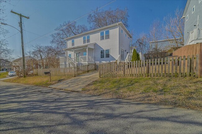 3109 Anderson Pl in Nashville, TN - Building Photo - Building Photo