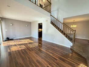 1268 Old Mill Ln in Elk Grove Village, IL - Building Photo - Building Photo