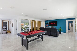 4644 Bay Crest Dr in Tampa, FL - Building Photo - Building Photo