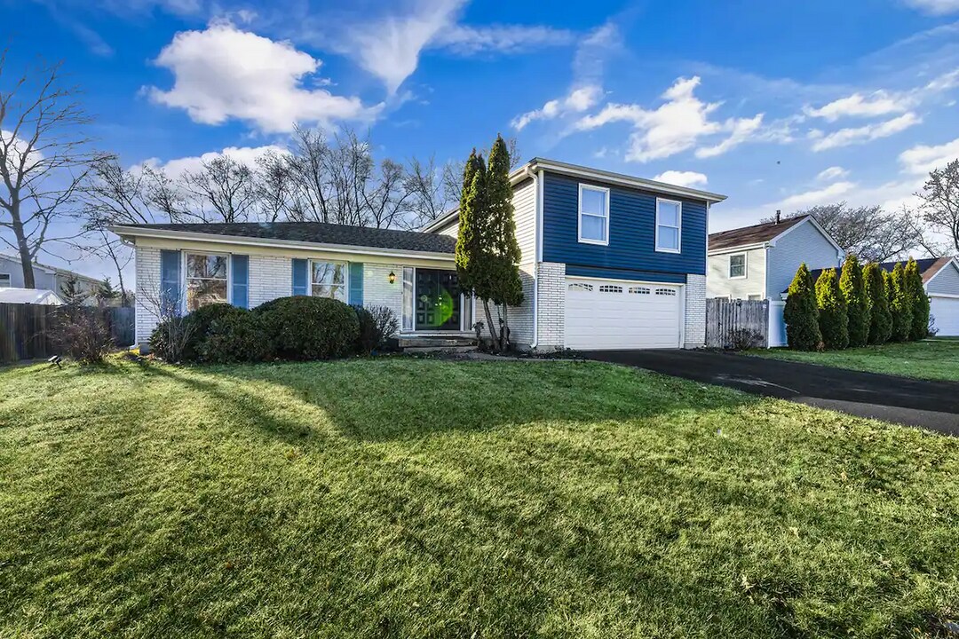 51 Tower Rd in Downers Grove, IL - Building Photo