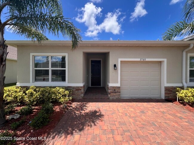property at 2760 Ben Hogan Ct
