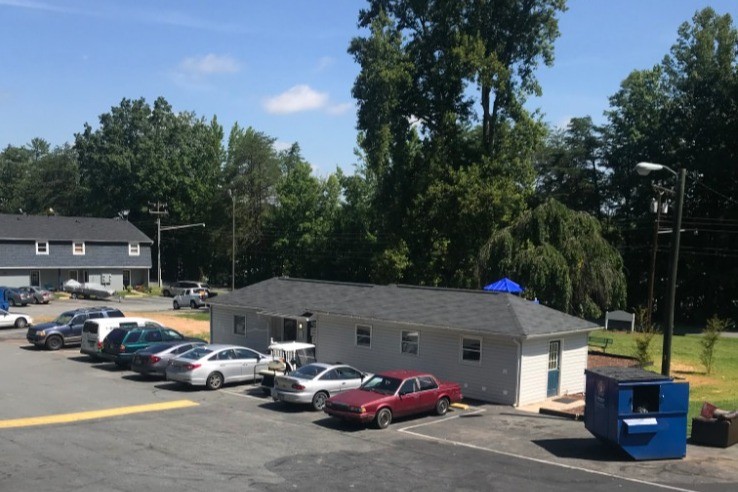 St. Armand's Apartments in Winston-Salem, NC - Building Photo