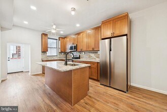 5743 N 12th St in Philadelphia, PA - Building Photo - Building Photo