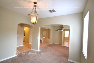 6219 Gannetdale Dr in Fish Hawk, FL - Building Photo - Building Photo