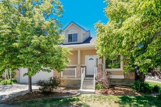 1412 Pebblecreek Dr S in Layton, UT - Building Photo - Building Photo