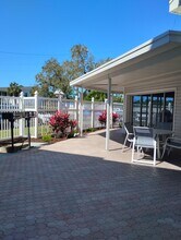 6932 Stones Throw Cir N, Unit #7101 in St. Petersburg, FL - Foto de edificio - Building Photo