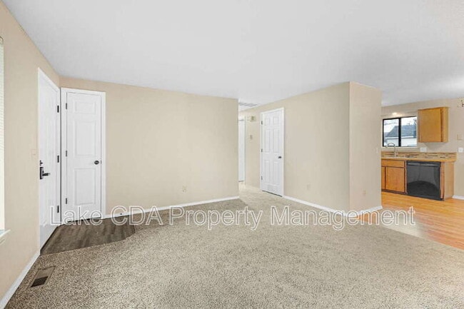 1613 E Park Ln in Post Falls, ID - Building Photo - Building Photo