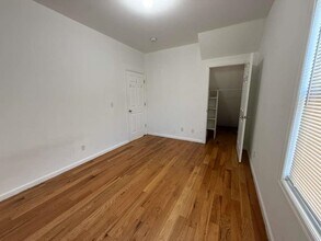 33 Nelson Ave in Jersey City, NJ - Building Photo - Building Photo