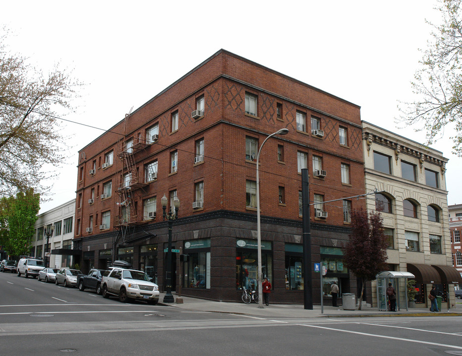 Beverly Alder Apartments in Portland, OR - Building Photo