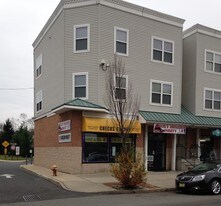 260 George St in New Brunswick, NJ - Building Photo