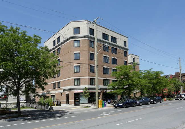 153 Laurier Ave E in Ottawa, ON - Building Photo - Building Photo