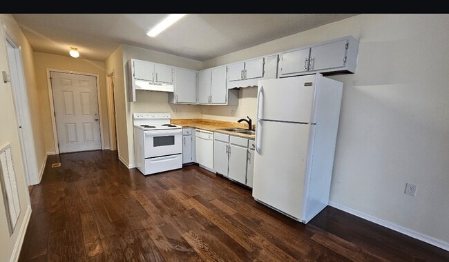 2966 Landmark Ct NE in Cleveland, TN - Building Photo - Building Photo