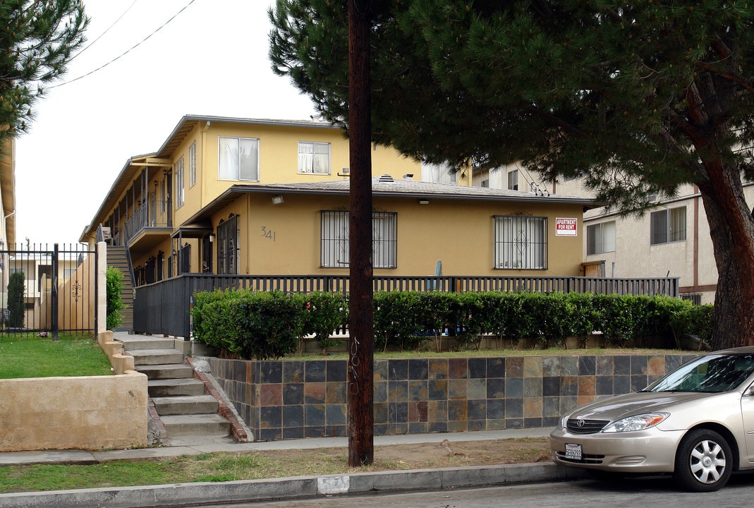 341 E Hazel St in Inglewood, CA - Foto de edificio