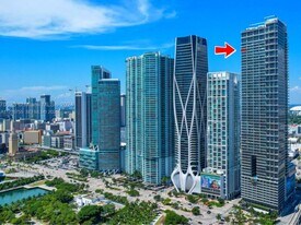 1100 Biscayne Blvd in Miami, FL - Building Photo