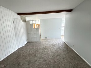 866 Warrington Rd in Akron, OH - Building Photo - Building Photo