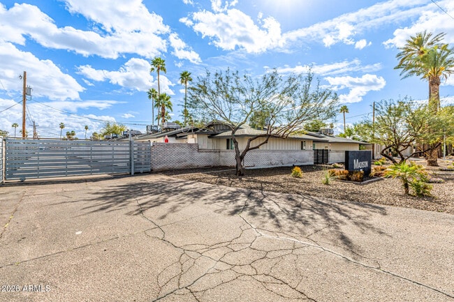 3011 N 38th St in Phoenix, AZ - Building Photo - Building Photo