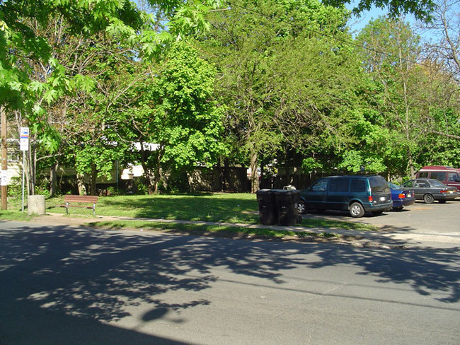 902-904 E 2nd St in Plainfield, NJ - Building Photo - Other