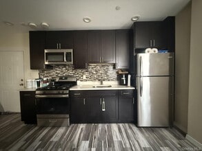 314 S Ocean Ave in Freeport, NY - Building Photo - Building Photo