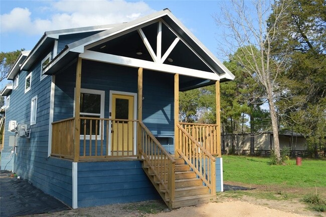 property at 22040 Bailey Grove Rd