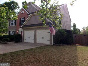 340 Twin Point Way in Suwanee, GA - Building Photo - Building Photo