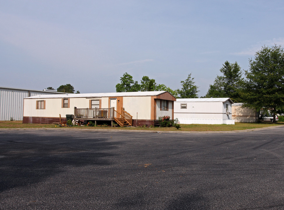 10650 Dorchester Rd in Summerville, SC - Building Photo