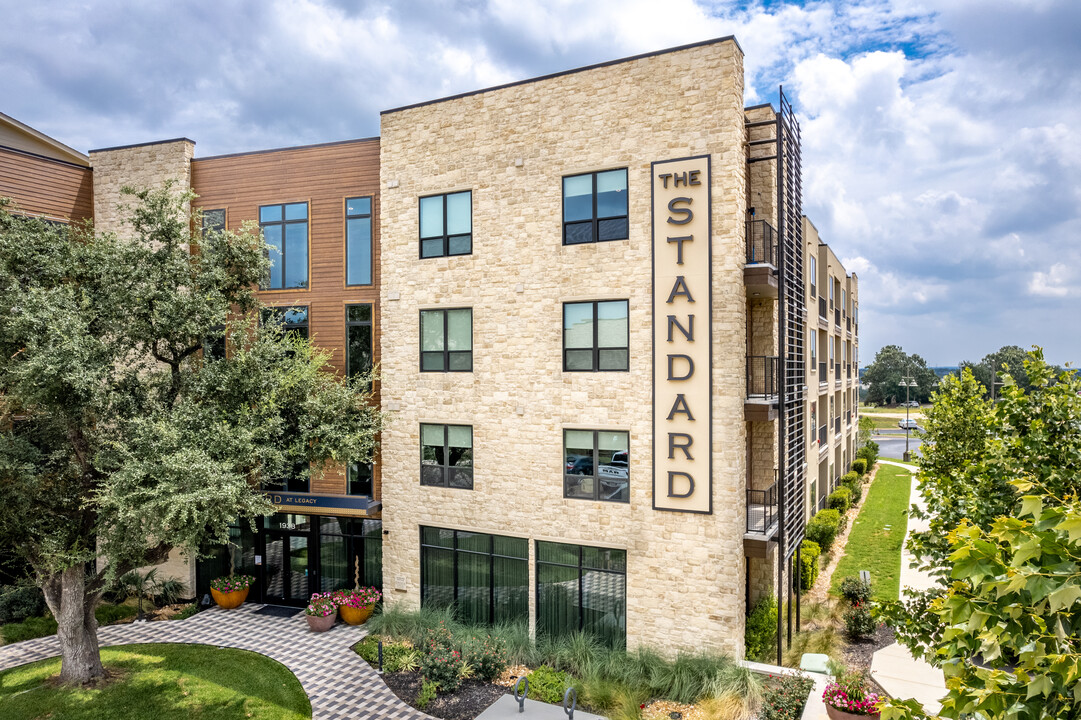 The Standard At Legacy in San Antonio, TX - Building Photo